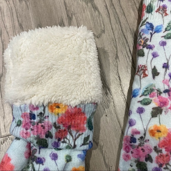 Indigo floral reading socks - Picture 2 of 2